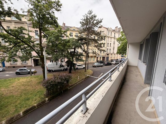 Appartement F3 à louer - 3 pièces - 74.36 m2 - METZ - 57 - LORRAINE - Century 21 Immo Val