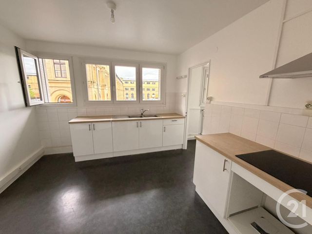 Appartement F3 à louer - 3 pièces - 74.36 m2 - METZ - 57 - LORRAINE - Century 21 Immo Val