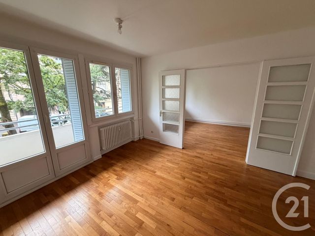 Appartement F3 à louer - 3 pièces - 74.36 m2 - METZ - 57 - LORRAINE - Century 21 Immo Val
