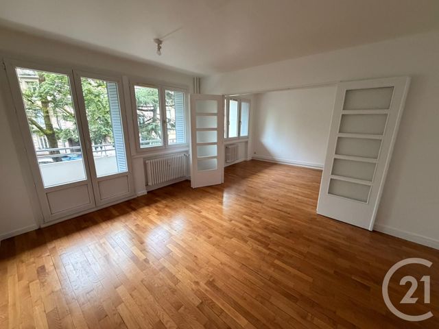 Appartement F3 à louer - 3 pièces - 74.36 m2 - METZ - 57 - LORRAINE - Century 21 Immo Val