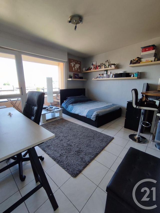 Appartement Studio à louer - 1 pièce - 24.29 m2 - METZ - 57 - LORRAINE - Century 21 Immo Val
