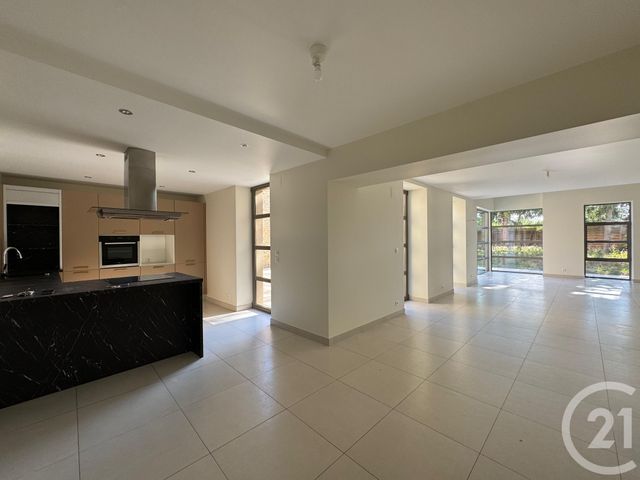maison à louer - 6 pièces - 235.0 m2 - AY SUR MOSELLE - 57 - LORRAINE - Century 21 Immo Val