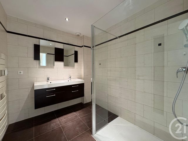 maison à louer - 6 pièces - 235.0 m2 - AY SUR MOSELLE - 57 - LORRAINE - Century 21 Immo Val