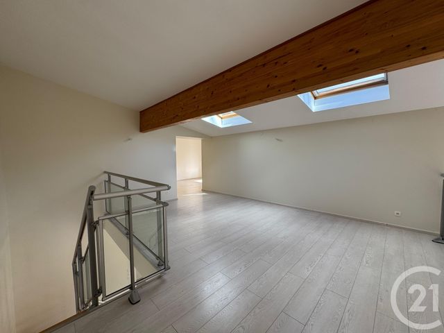 maison à louer - 6 pièces - 235.0 m2 - AY SUR MOSELLE - 57 - LORRAINE - Century 21 Immo Val