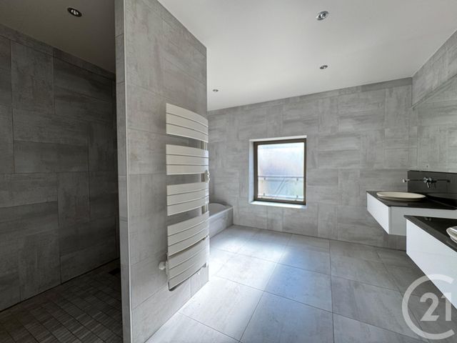 maison à louer - 6 pièces - 235.0 m2 - AY SUR MOSELLE - 57 - LORRAINE - Century 21 Immo Val
