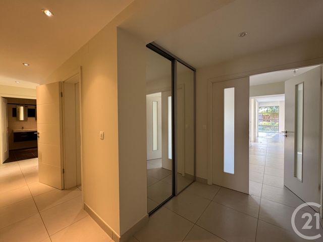 maison à louer - 6 pièces - 235.0 m2 - AY SUR MOSELLE - 57 - LORRAINE - Century 21 Immo Val