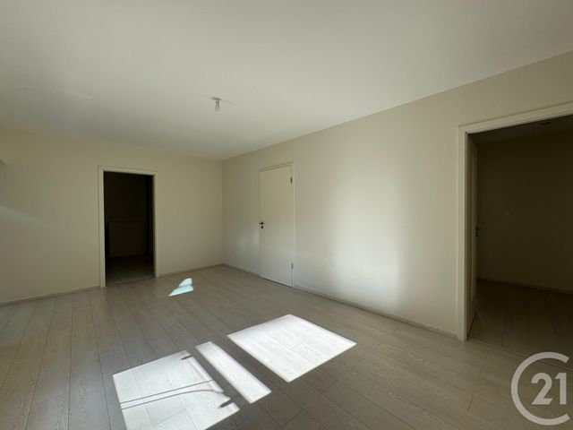 maison à louer - 6 pièces - 235.0 m2 - AY SUR MOSELLE - 57 - LORRAINE - Century 21 Immo Val