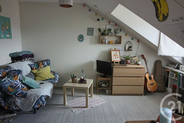 Appartement Studio à louer - 1 pièce - 22.07 m2 - METZ - 57 - LORRAINE - Century 21 Immo Val