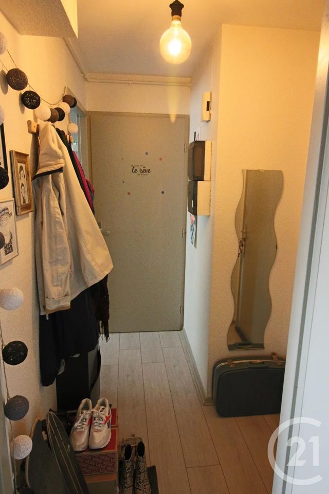 Appartement Studio à louer - 1 pièce - 22.07 m2 - METZ - 57 - LORRAINE - Century 21 Immo Val