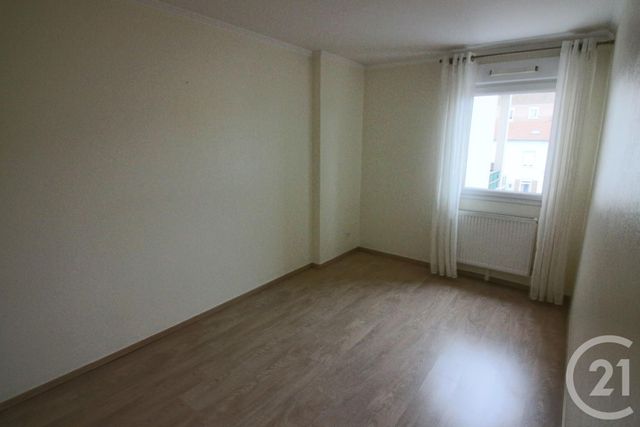 Appartement F3 à louer - 3 pièces - 66.2 m2 - TALANGE - 57 - LORRAINE - Century 21 Immo Val