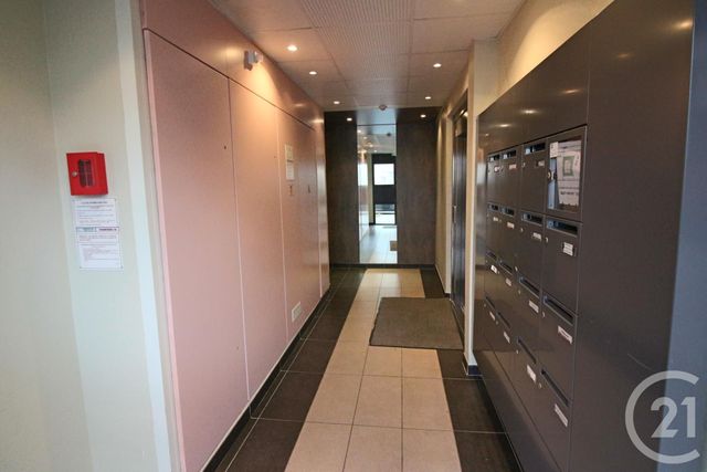 Appartement F3 à louer - 3 pièces - 66.2 m2 - TALANGE - 57 - LORRAINE - Century 21 Immo Val