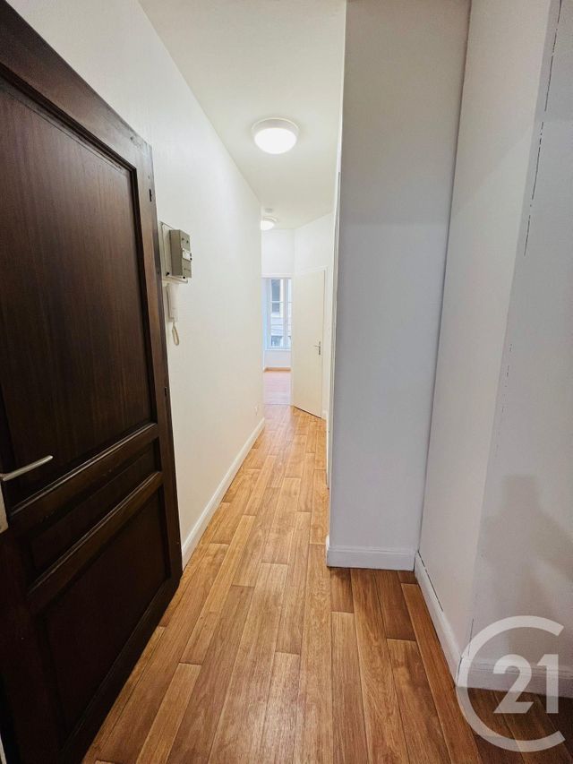 Appartement F3 à louer - 3 pièces - 57.74 m2 - METZ - 57 - LORRAINE - Century 21 Immo Val