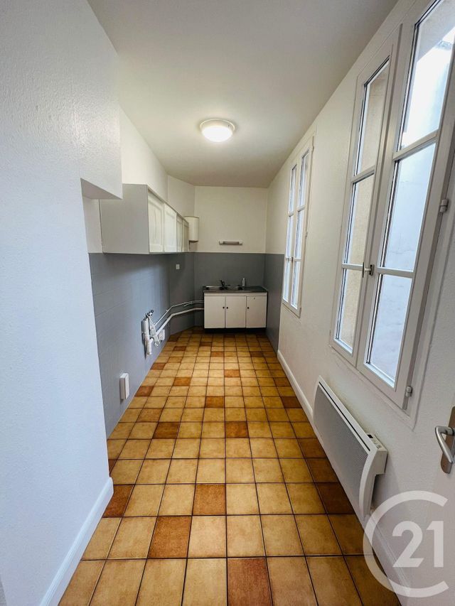Appartement F3 à louer - 3 pièces - 57.74 m2 - METZ - 57 - LORRAINE - Century 21 Immo Val