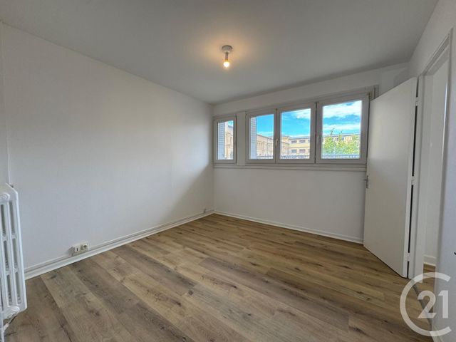 Appartement F3 à louer - 3 pièces - 61.35 m2 - METZ - 57 - LORRAINE - Century 21 Immo Val