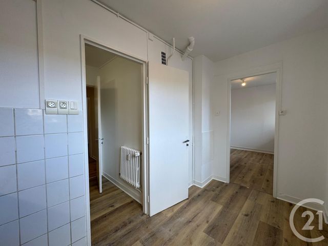 Appartement F3 à louer - 3 pièces - 61.35 m2 - METZ - 57 - LORRAINE - Century 21 Immo Val