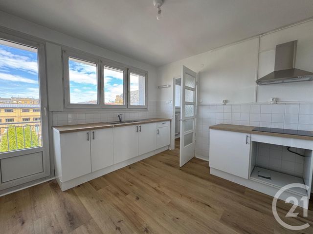 Appartement 4 pieces à louer - 4 pièces - 86.69 m2 - METZ - 57 - LORRAINE - Century 21 Immo Val
