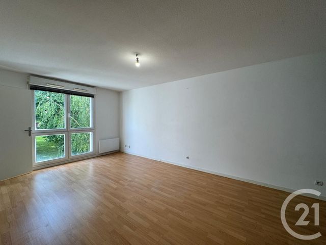 Appartement F1 à louer - 1 pièce - 32.1 m2 - METZ - 57 - LORRAINE - Century 21 Immo Val