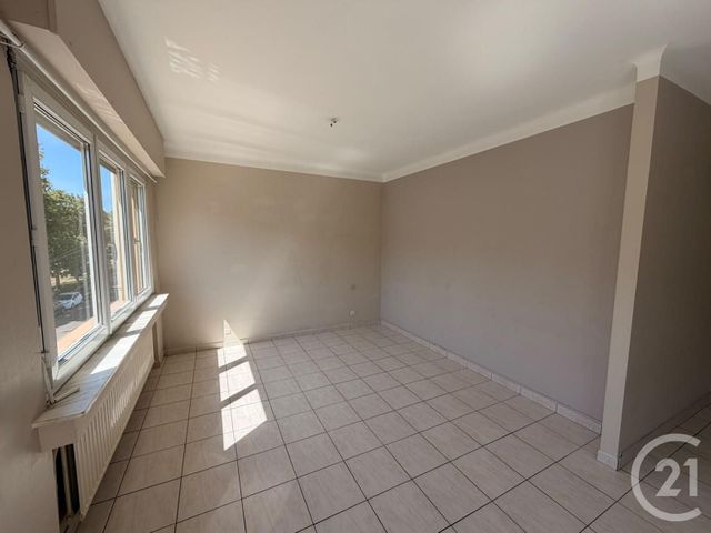 Appartement F2 à louer - 2 pièces - 62.07 m2 - METZ - 57 - LORRAINE - Century 21 Immo Val