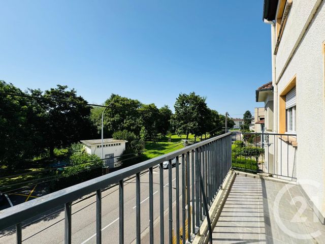 Appartement F2 à louer - 2 pièces - 62.07 m2 - METZ - 57 - LORRAINE - Century 21 Immo Val