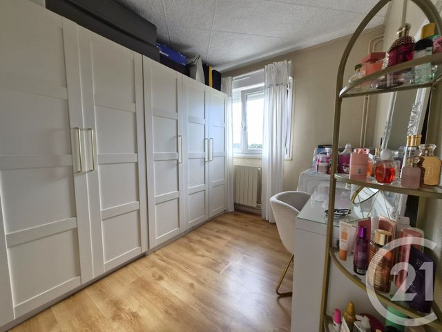 Appartement F5 à vendre - 5 pièces - 87.31 m2 - METZ - 57 - LORRAINE - Century 21 Immo Val