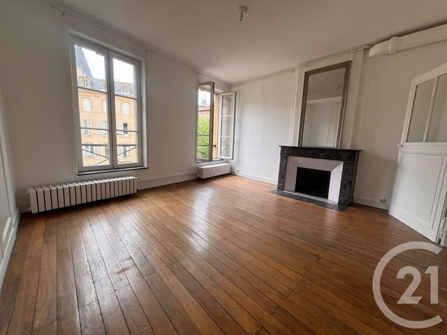 Appartement F3 à louer - 3 pièces - 74.32 m2 - METZ - 57 - LORRAINE - Century 21 Immo Val