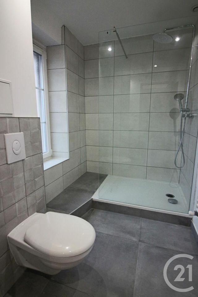 Appartement F3 à louer - 3 pièces - 67.45 m2 - METZ - 57 - LORRAINE - Century 21 Immo Val