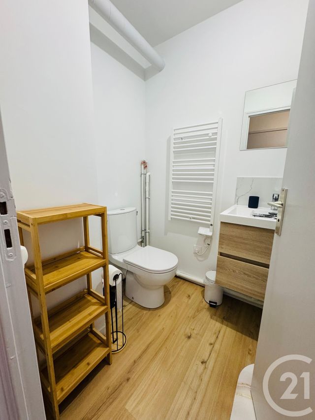 Appartement F1 à louer - 1 pièce - 29.6 m2 - METZ - 57 - LORRAINE - Century 21 Immo Val