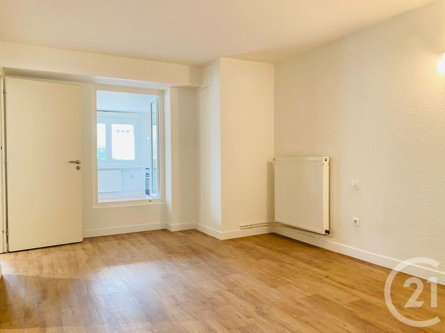 Appartement F2 à louer - 2 pièces - 55.95 m2 - METZ - 57 - LORRAINE - Century 21 Immo Val