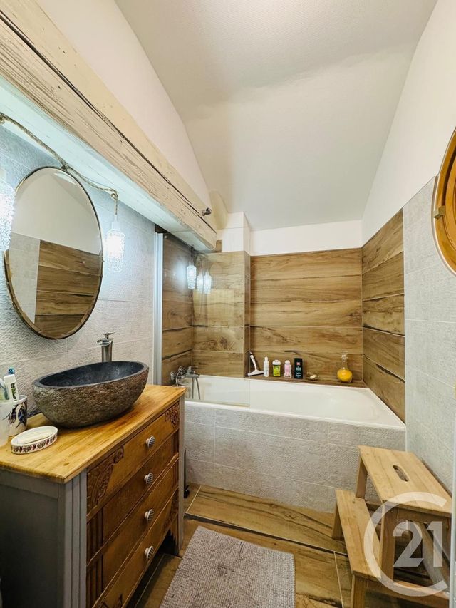 Appartement 3 pieces avec 2 chambres à louer - 3 pièces - 58.21 m2 - METZ - 57 - LORRAINE - Century 21 Immo Val
