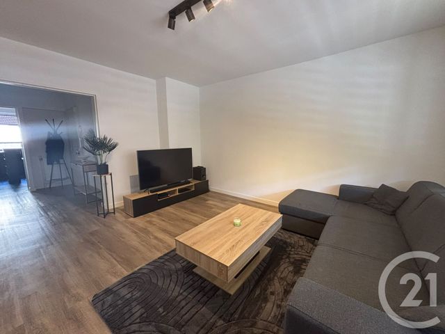 Appartement 4 pieces à louer - 4 pièces - 83.5 m2 - METZ - 57 - LORRAINE - Century 21 Immo Val