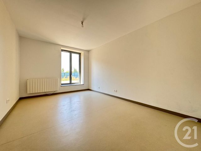 Appartement F3 à louer - 3 pièces - 78.29 m2 - CHARLY ORADOUR - 57 - LORRAINE - Century 21 Immo Val