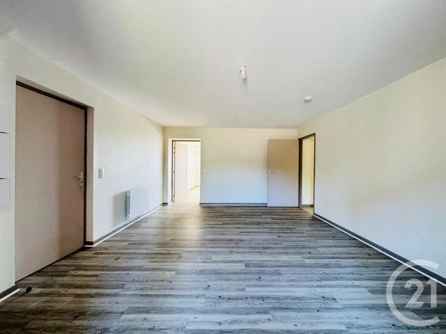Appartement F3 à louer - 3 pièces - 78.29 m2 - CHARLY ORADOUR - 57 - LORRAINE - Century 21 Immo Val