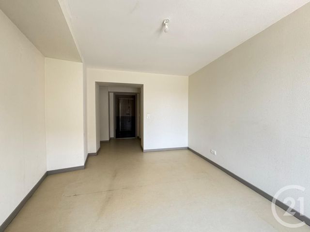 Appartement F3 à louer - 3 pièces - 78.29 m2 - CHARLY ORADOUR - 57 - LORRAINE - Century 21 Immo Val