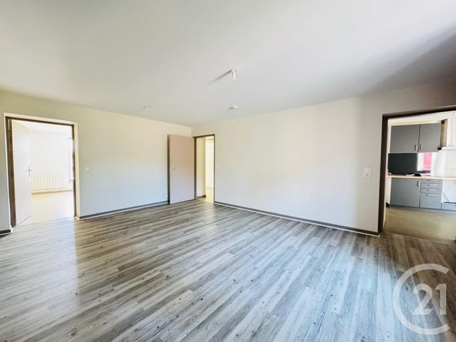 Appartement F3 à louer - 3 pièces - 78.29 m2 - CHARLY ORADOUR - 57 - LORRAINE - Century 21 Immo Val