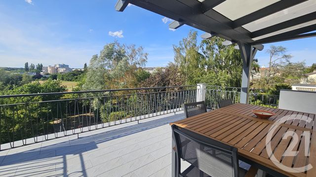 Appartement F5 à louer - 5 pièces - 80.6 m2 - LONGEVILLE LES METZ - 57 - LORRAINE - Century 21 Immo Val