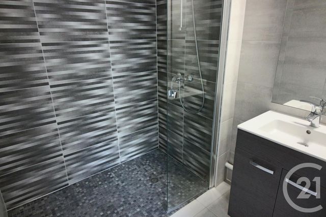 Appartement F2 à louer - 2 pièces - 43.05 m2 - METZ - 57 - LORRAINE - Century 21 Immo Val