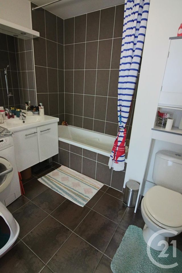 Appartement Studio à louer - 1 pièce - 27.14 m2 - METZ - 57 - LORRAINE - Century 21 Immo Val