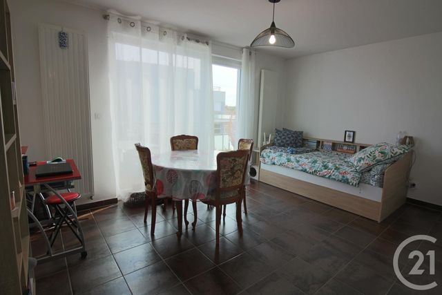 Appartement Studio à louer - 1 pièce - 27.14 m2 - METZ - 57 - LORRAINE - Century 21 Immo Val