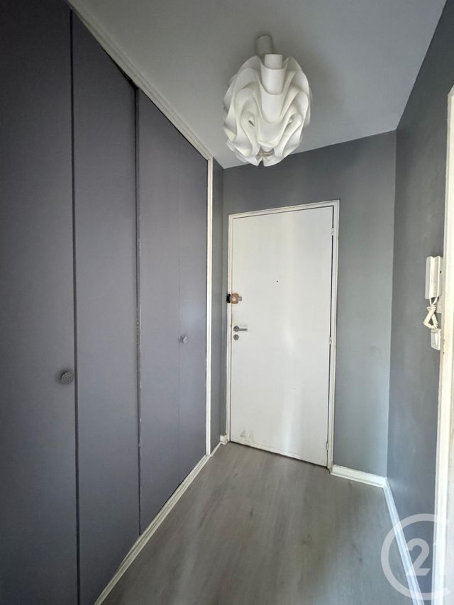 Appartement F2 à louer - 2 pièces - 42.12 m2 - METZ - 57 - LORRAINE - Century 21 Immo Val