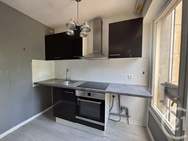Appartement F2 à louer - 2 pièces - 42.12 m2 - METZ - 57 - LORRAINE - Century 21 Immo Val