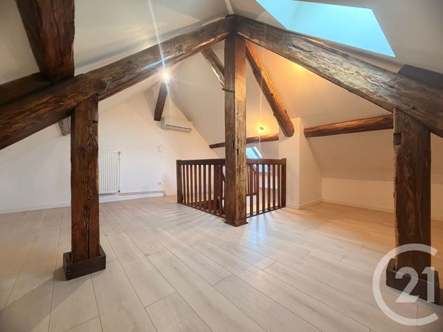Appartement F3 à louer - 3 pièces - 59.21 m2 - METZ - 57 - LORRAINE - Century 21 Immo Val