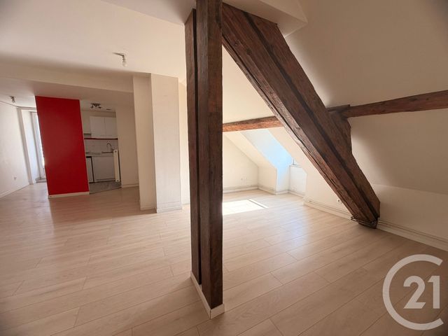 Appartement F3 à louer - 3 pièces - 59.21 m2 - METZ - 57 - LORRAINE - Century 21 Immo Val