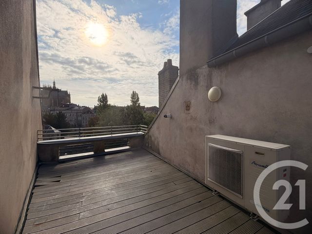 Appartement F3 à louer - 3 pièces - 59.21 m2 - METZ - 57 - LORRAINE - Century 21 Immo Val