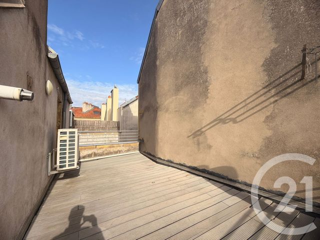 Appartement F3 à louer - 3 pièces - 59.21 m2 - METZ - 57 - LORRAINE - Century 21 Immo Val