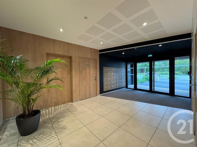 Appartement 3 pieces avec 2 chambres à louer - 3 pièces - 68.41 m2 - LONGEVILLE LES METZ - 57 - LORRAINE - Century 21 Immo Val