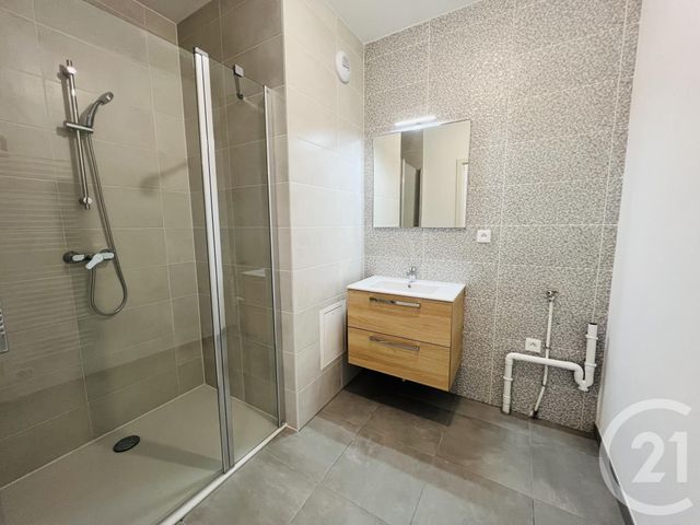 Appartement 3 pieces avec 2 chambres à louer - 3 pièces - 68.41 m2 - LONGEVILLE LES METZ - 57 - LORRAINE - Century 21 Immo Val
