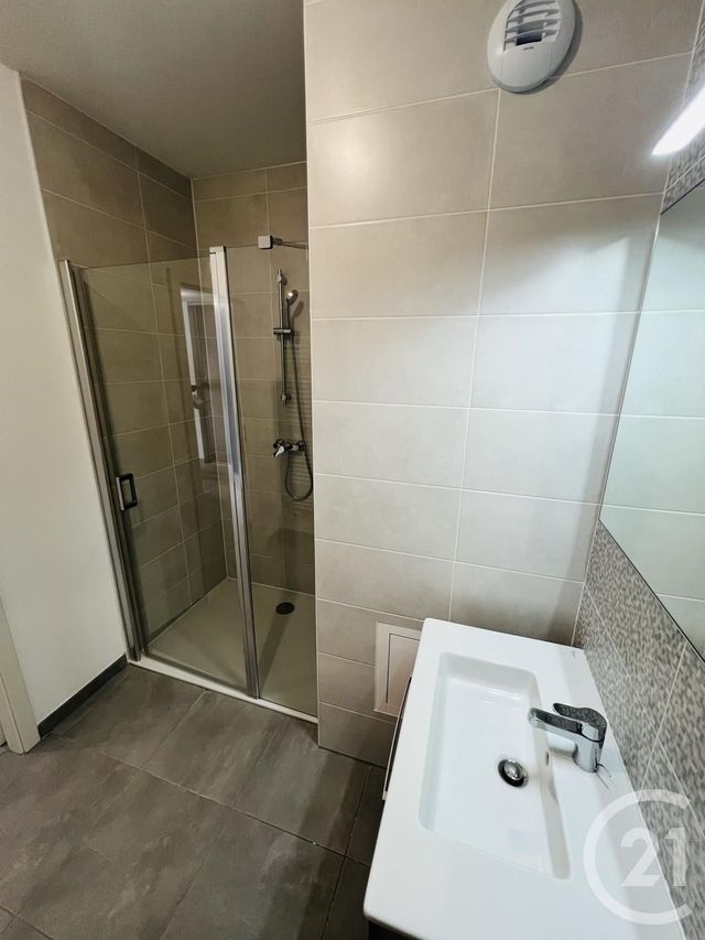 Appartement 3 pieces avec 2 chambres à louer - 3 pièces - 68.41 m2 - LONGEVILLE LES METZ - 57 - LORRAINE - Century 21 Immo Val