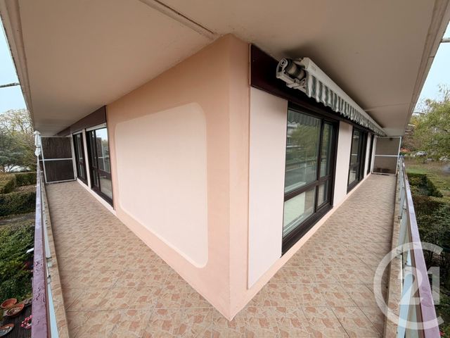 Appartement 4 pieces à louer - 4 pièces - 100.28 m2 - METZ - 57 - LORRAINE - Century 21 Immo Val