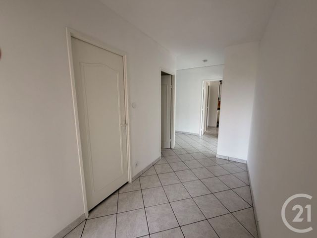Appartement 4 pieces à louer - 4 pièces - 100.28 m2 - METZ - 57 - LORRAINE - Century 21 Immo Val
