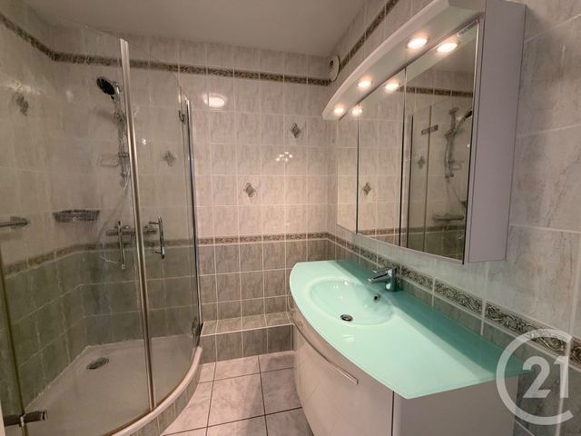 Appartement 4 pieces à louer - 4 pièces - 100.28 m2 - METZ - 57 - LORRAINE - Century 21 Immo Val